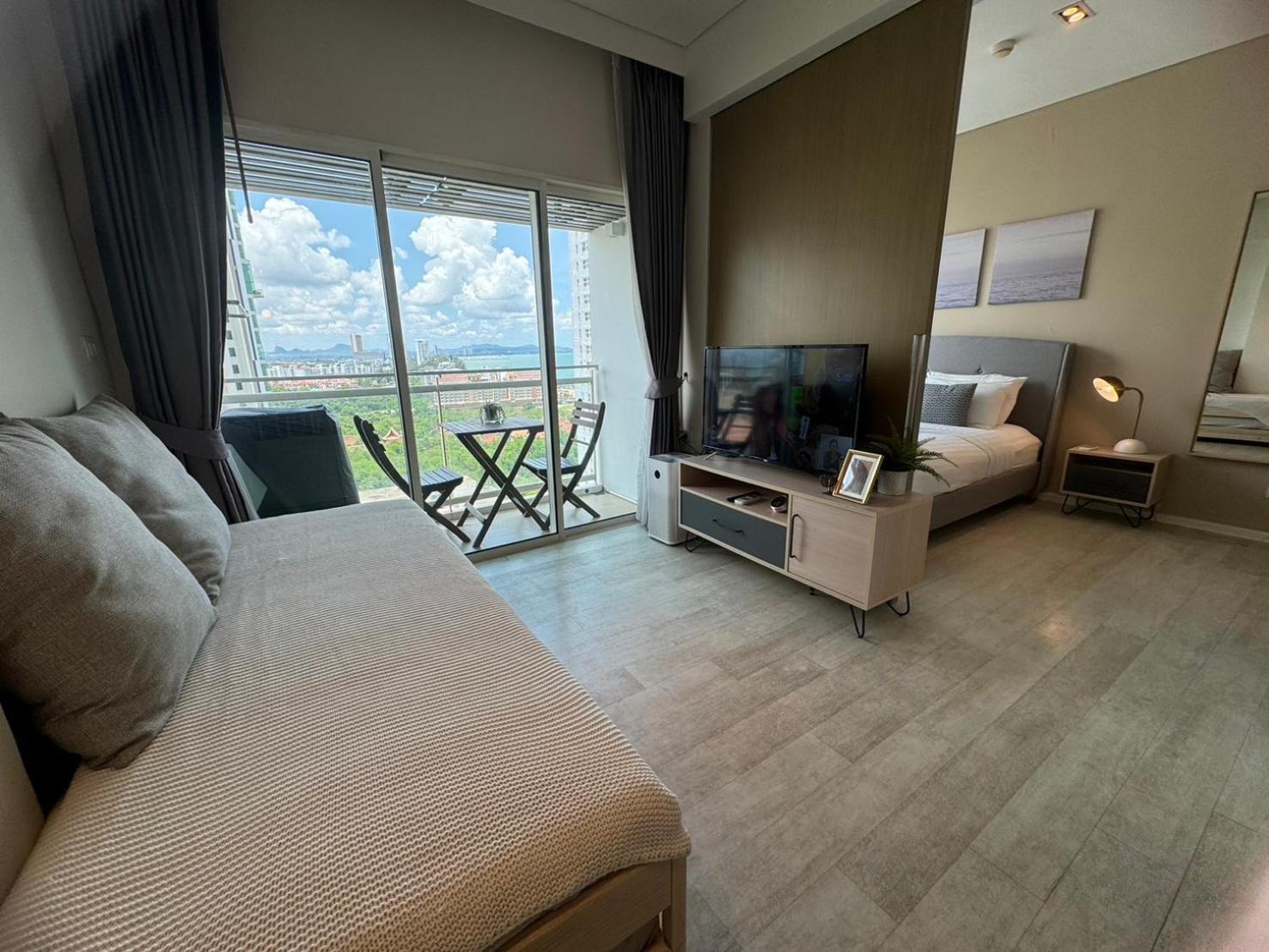 Residence By Hello Pattaya At Veranda Praia de Jomtien Quarto foto