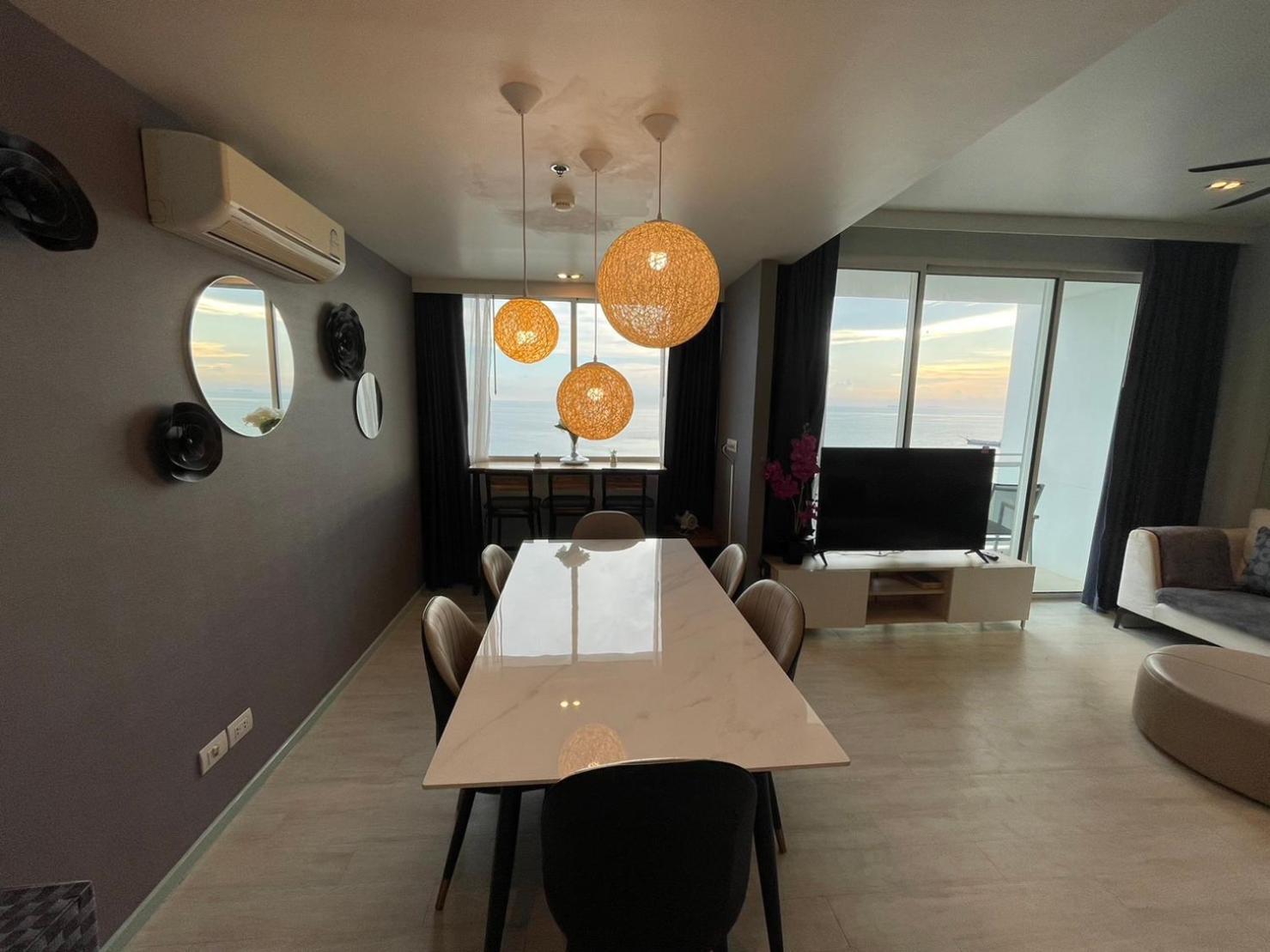 Residence By Hello Pattaya At Veranda Praia de Jomtien Quarto foto