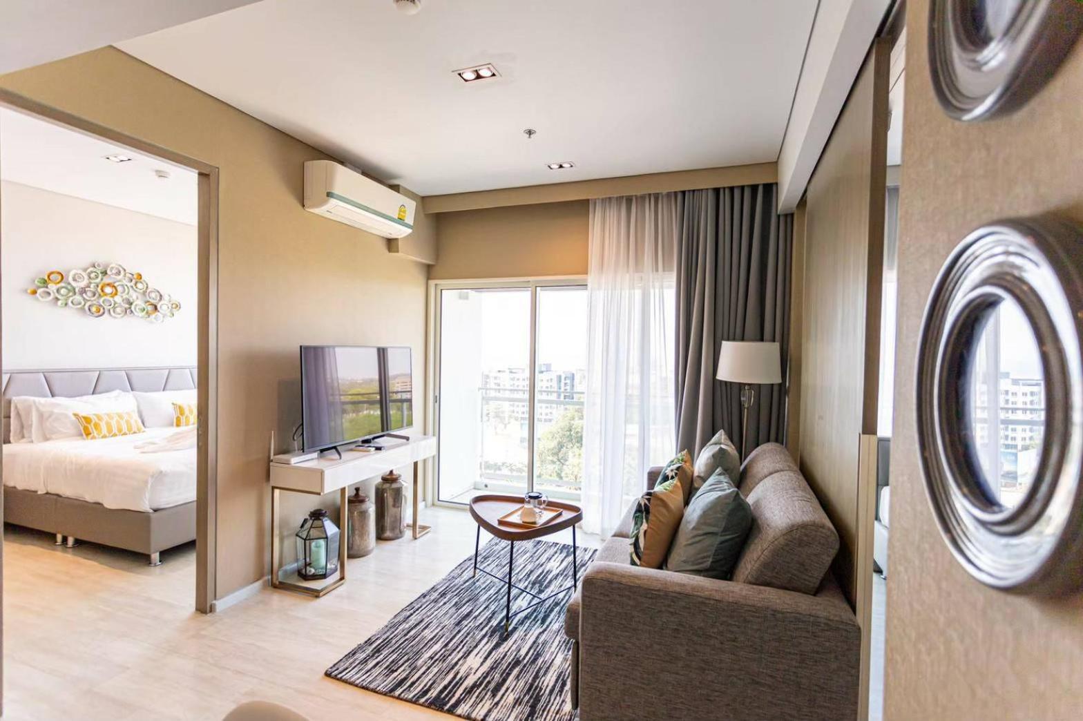 Residence By Hello Pattaya At Veranda Praia de Jomtien Quarto foto